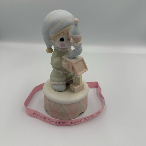 Precious Moments Figurine God Sent You Just in Time 1985 Musical Piece Retired - Picture 1 of 5